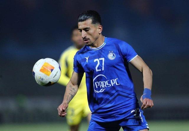 کاپیتان آبی‌ها: چیزی جز موفقیت در سرمان نیست