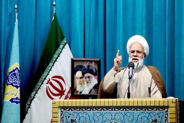 تقوا سپر مؤمن در جنگ شناختی دشمن است / ملت ایران با ایمان و اقتدار «نه» بزرگ به استکبار گفت