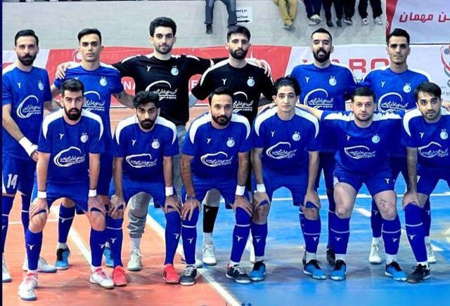 استقلال رقیب را گلباران کرد/ پیروزی شیرین آبی‌ها با ۵گل