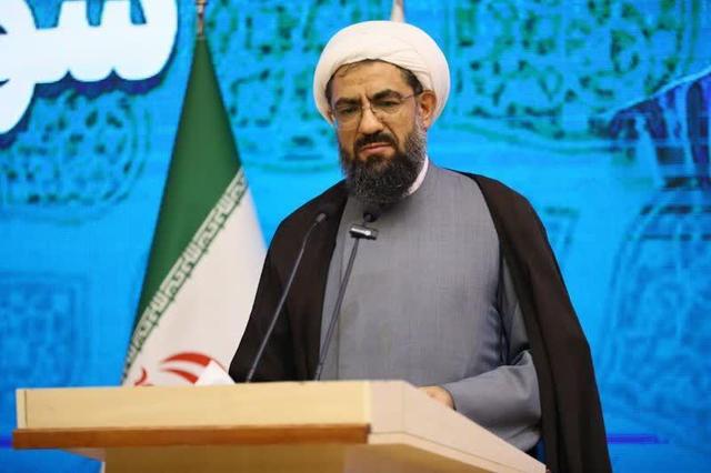امام جمعه همدان: راه حل مشکلات کشور "قوی شدن" است
