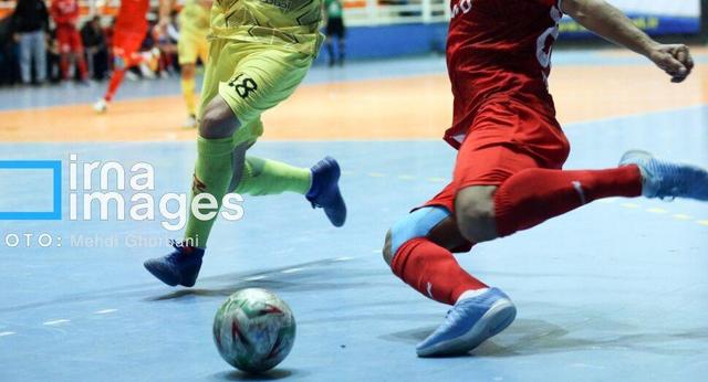 تیم‌های فوتسال تیپ ۳۷۷ و مقاومت همدان به تساوی رضایت دادند