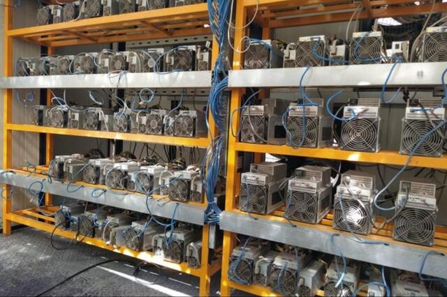 13 میلیون ایرانی در حوزه استخراج غیرمجاز رمز ارز فعال هستند