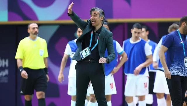 شمسایی: نیمه‌نهایی فوتسال حساس‌تر از فینال است/ تمرکز ایران روی ازبکستان