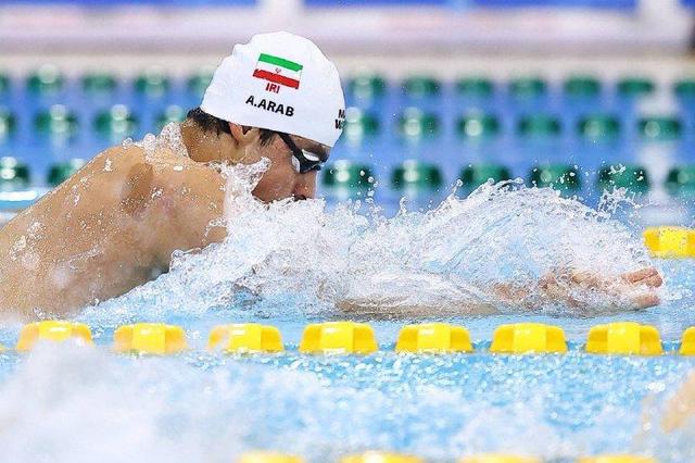 افقری و درخشش در استخر بن‌فهد ریاض/ شناگر اصفهانی در جمع فینالیست‌های بازی‌های همبستگی