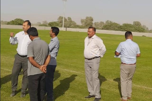 بازدید مسئولان هیئت فوتبال بندرعباس از روند توسعه زمین‌های فوتبال در بخش‌های شهرستان