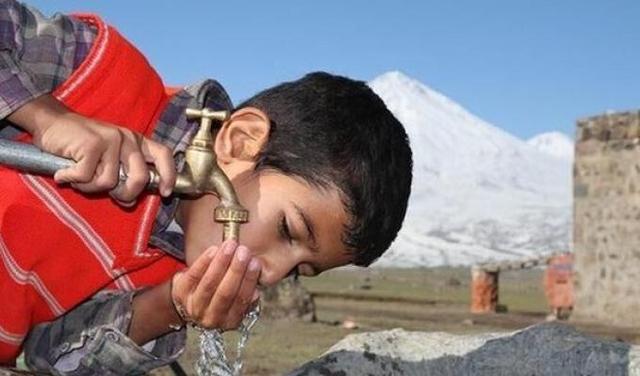 آبرسانی پایدار به ۱۳۲ روستای لرستان