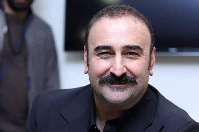 ببینید | ماجرای دستگیر شدن مهران احمدی برای داشتن فیلم جکی چان!