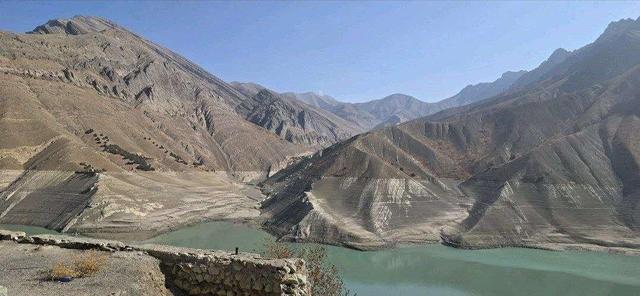 نمایی از وضعیت تراز آب سد کرج + ویدئو