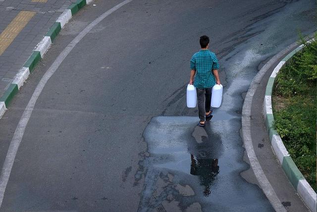 ساعت ۲۵ آبی رسید | در این ساعت باید چه کنیم؟