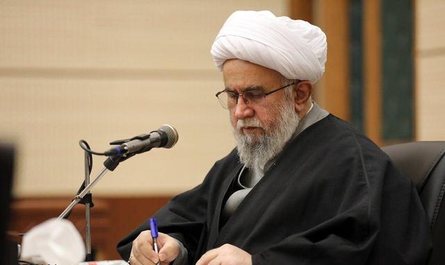 زن مسلمان باید به «علم و ایمان» مسلح باشد/تحصیل زن از دیدگاه اسلام واجب است