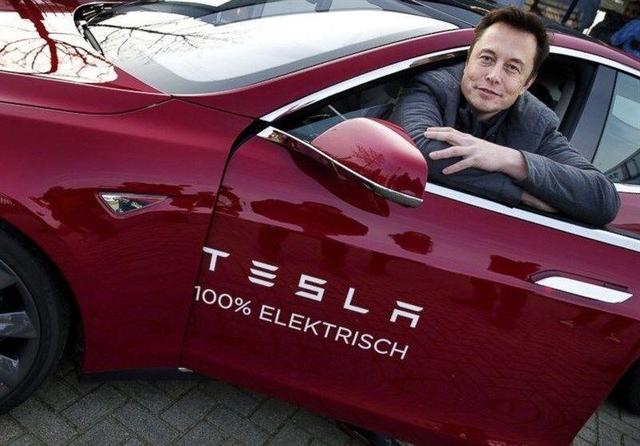 بسته پاداش یک تریلیون دلاری ایلان ماسک تصویب شد