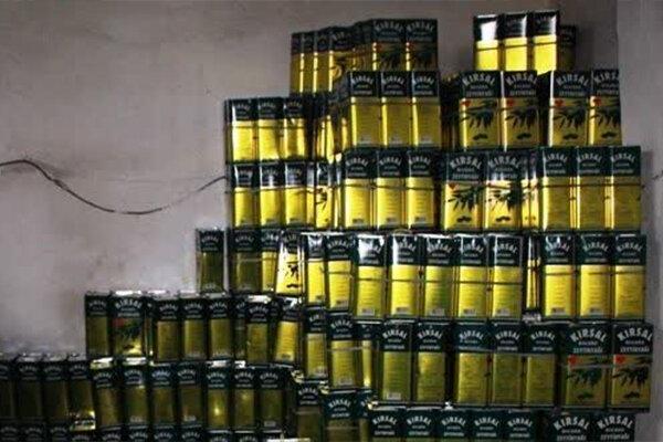 ۲۸۸ لیتر روغن زیتون خارجی قاچاق در کرمانشاه کشف شد