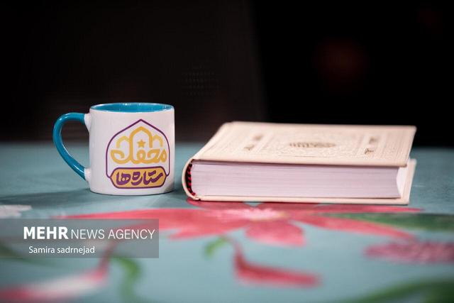 محفل نور و آرامش روی آب‌های نیلگون خلیج فارس