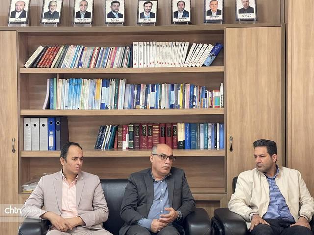 چالش‌های مالیاتی فعالان گردشگری قم بررسی شد