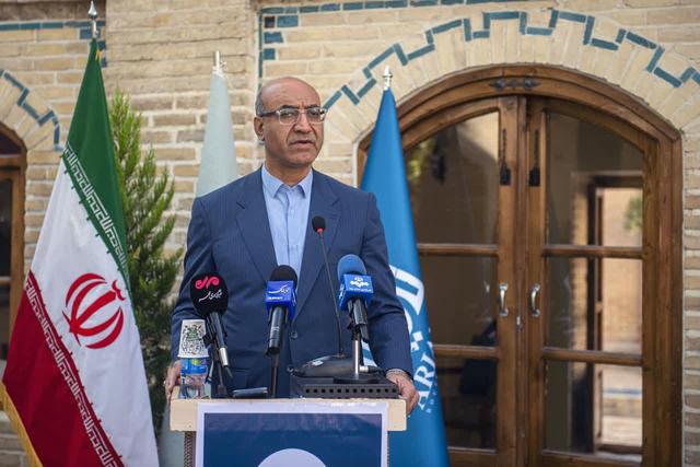 استاندار کرمانشاه: ضرورت تسریع در سامان‌دهی گذر گردشگری تاریخی شهر کرمانشاه/ مرکز تحقیق و توسعه گردشگری کرمانشاه راه‌اندازی شود