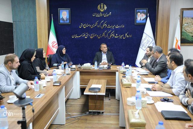 بررسی مشکلات مجوزات طرح‌های گردشگری خوزستان