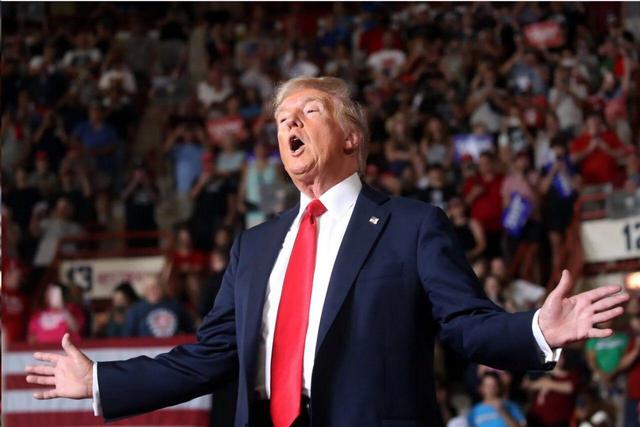 ترامپ: برگزاری نشست گروه ۲۰ در آفریقای جنوبی ننگین است