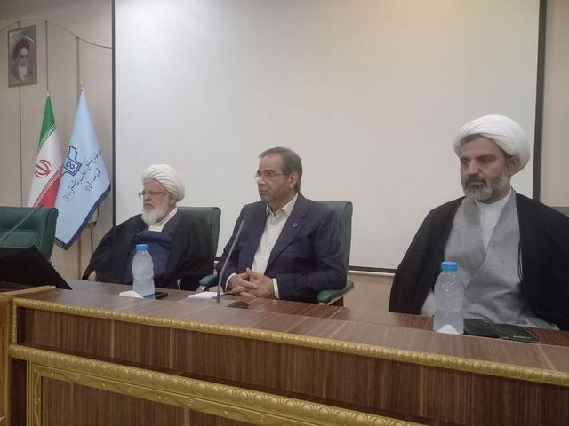 امام جمعه: یزد باید در یکی از رشتههای تخصصی پزشکی، سرآمد دنیا شود + فیلم