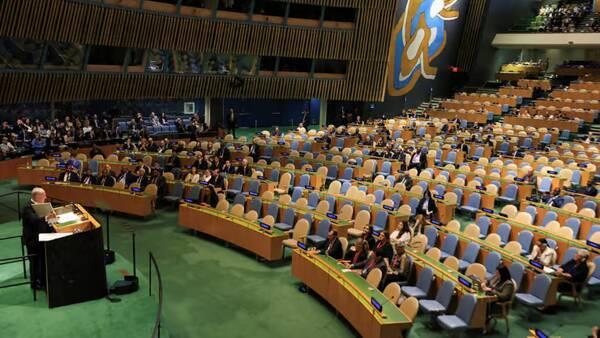 معیارهای نظم نوین آمریکایی به همین مسخرگی است!