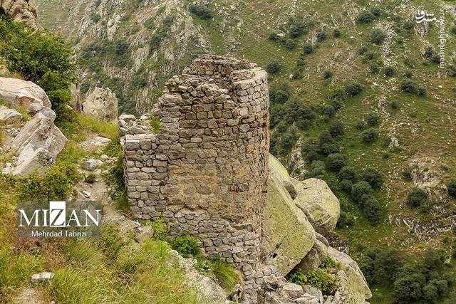 تصویری زیبا از قلعه بابک در آذربایجان شرقی