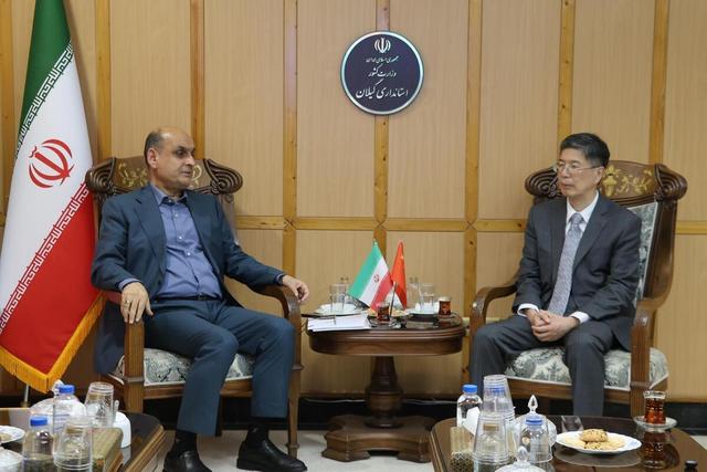 استاندار گیلان در دیدار با سفیر چین در ایران:ظرفیت‌های متنوع گیلان، بستر گسترش همکاری‌های اقتصادی با چین