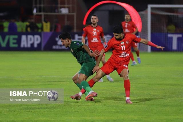 ۶ تراکتوری در فیفادی بازی می‌کنند