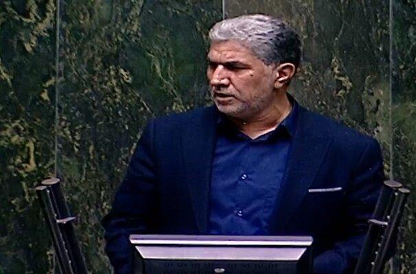 نماینده مجلس: اجناس را بعد از آماده کردن جامعه و تامین دهک‌های پایین گران کنید