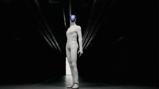 پوست این ربات را پاره کردند تا ثابت کنند انسان نیست!