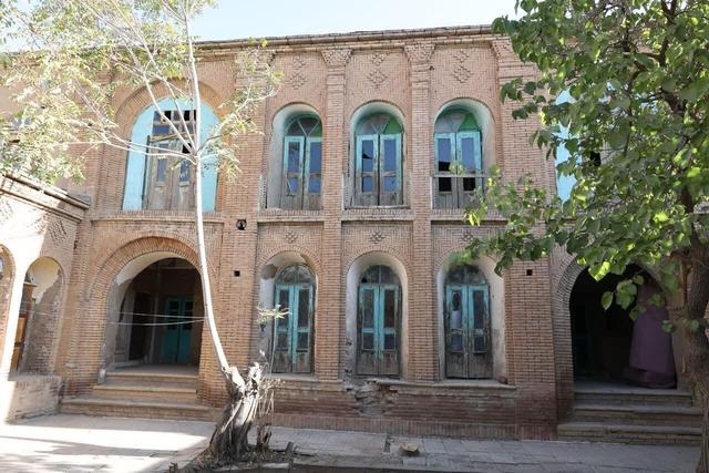 احیا و بهره‌برداری از بناهای تاریخی کردستان با مشارکت بخش خصوصی