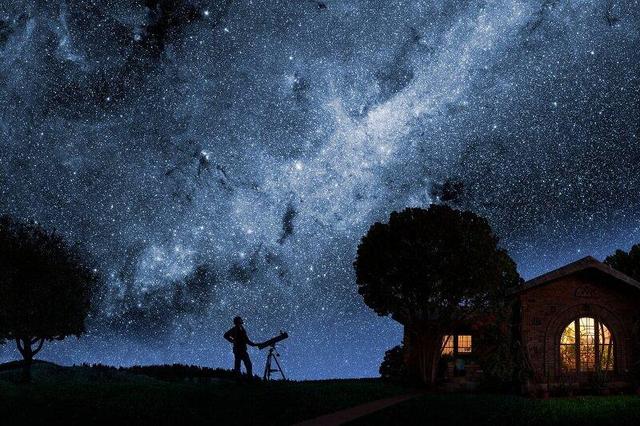 وقتی ساکنان فضا و زمین از یکدیگر عکس می‌گیرند + تصاویر