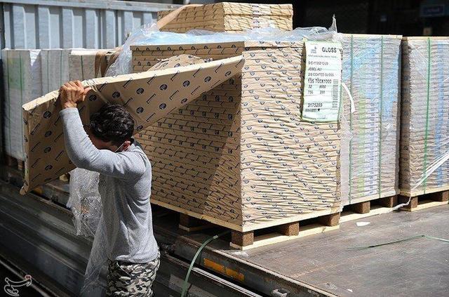 افزایش ۶۰ درصدی قیمت کاغذ/ «مافیا» نبض بازار را در دست دارد