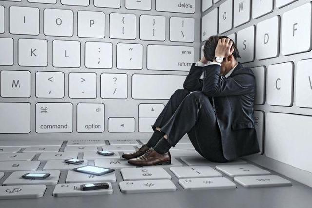 روند افزایشی طلاق در برخی شهرستان‌های استان کرمان/ سهم ۶۷ درصدی شبکه‌های اجتماعی در فروپاشی خانواده‌ها