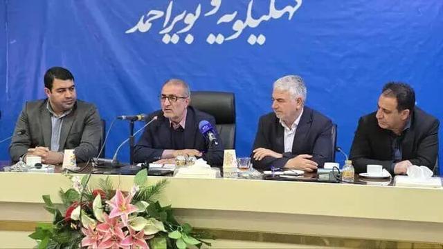 نگاه مثبت را به سمت احیای نظام درآمدپذیری و افزایش اختیارات استان‌ها سوق دهند