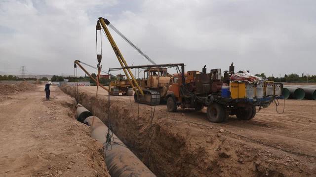 آغاز اجرای خط انتقال آب خام تاسیسات شهدای ام‌الغریب