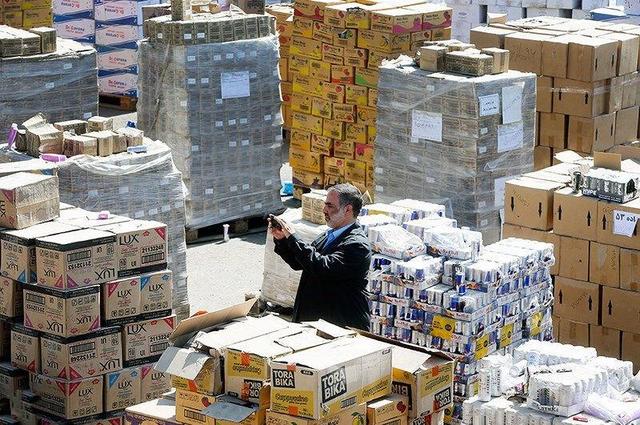 کشف میلیارد ریالی انواع کالای قاچاق در زنجان