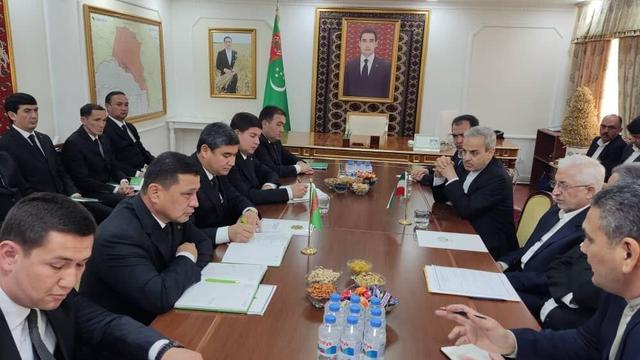 نوری: «مختوم‌قلی فراغی» پیوند فرهنگی خراسان شمالی و آخال ترکمنستان است