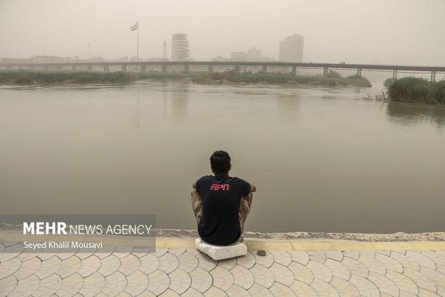 خوزستان در چنبره غبار؛ نفس‌های دود گرفته در بهاری‌ترین روزهای آموزش