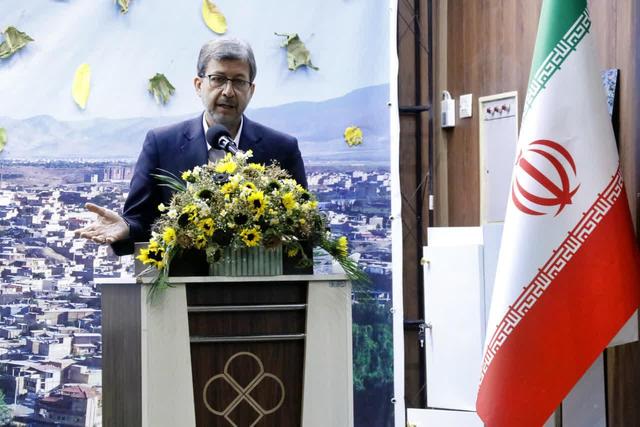 استاندار اصفهان: ترویج سبک زندگی قرآنی، پایه تحقق شهر اسلامی است