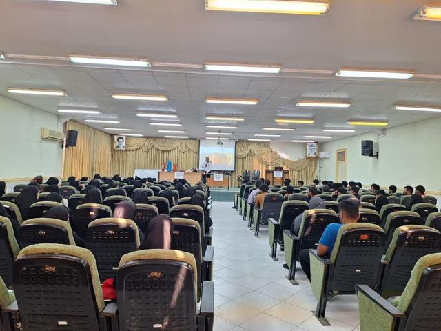 دوره آموزشی اطفای حریق و امداد و نجات در گناوه برگزار شد