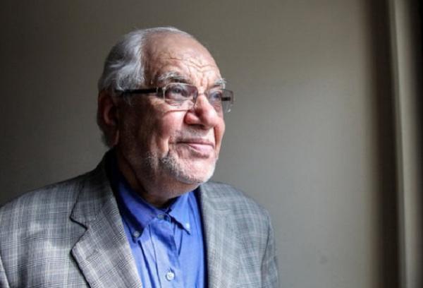 کتاب را به میان مردم ببریم/ کتابخانه سیار ایده‌ای شایسته تقدیر