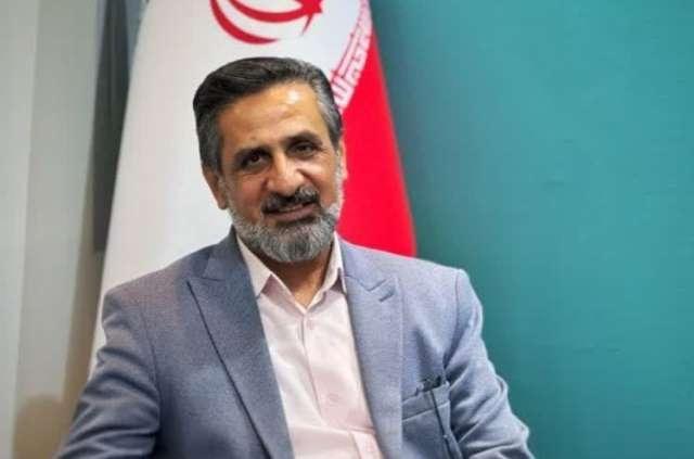 تجلیل از کتابخوانان، برگزاری محافل ادبی و اهدای کتاب در سمنان