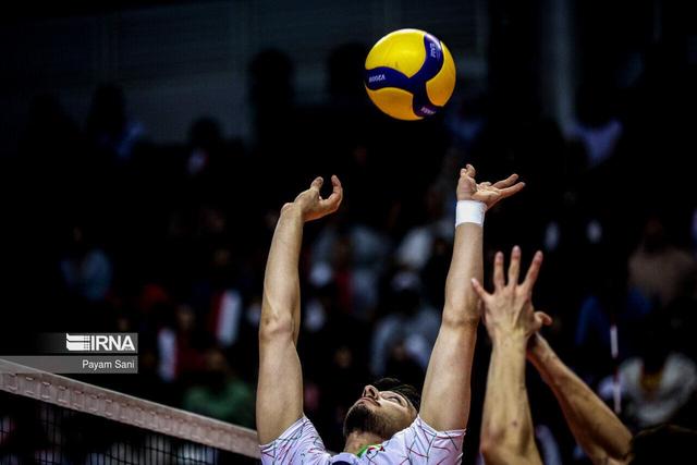 مسابقات والیبال قهرمانی کارگران کشور در بجنورد آغاز شد 