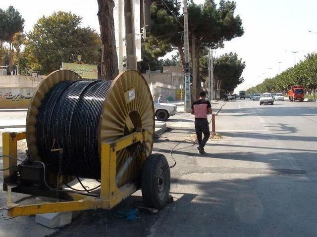 اجرای طرح ۴۰۰ کیلومتری فیبر نوری در البرز ؛فاز نخست اتصال ۵۰۰ هزار مشترک