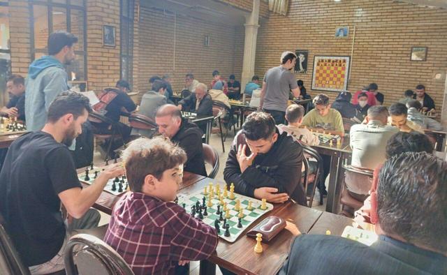 نفرات برتر مسابقات شطرنج "جام آبان" اردبیل مشخص شدند