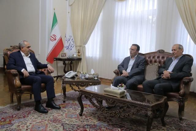 ضرورت واگذاری اختیارات ویژه به استان‌های مرزی برای واردات نهاده های دامی