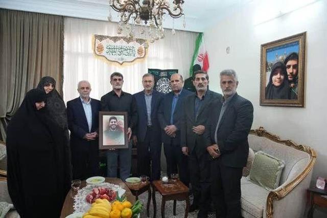 خواسته خانواده‌های شهدای اقتدار، دفاع از آرمان‌های شهدا است