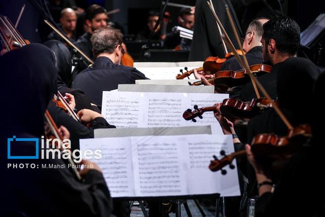 آیین یادبود احمد پژمان و اجرای ارکستر «آوای خلیج فارس»