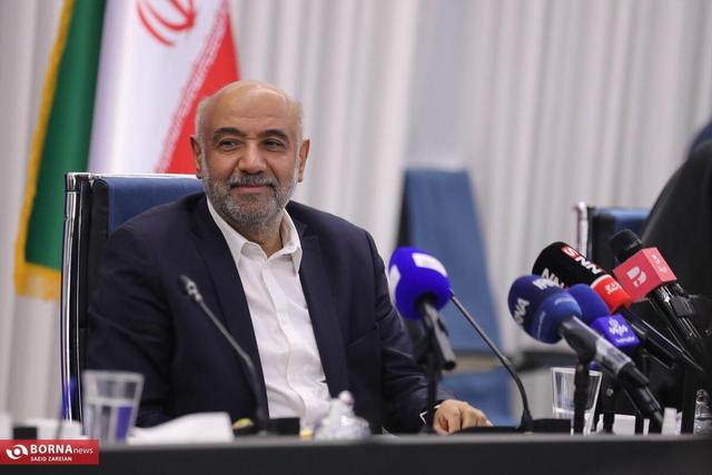 وزیر کار: تحلیل دقیق بازار کار نیازمند داده‌های شفاف و به‌روز است