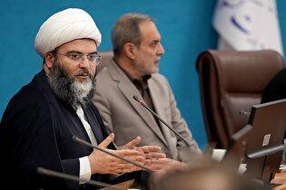 حجت‌الاسلام قمی: ۱۰ هزار مسجد در کشور داریم که ظرفیت حل گره‌های اجتماعی را دارند/ دشمنان به دنبال تغییر ذهنیت و ناامید کردن مردم ایران است