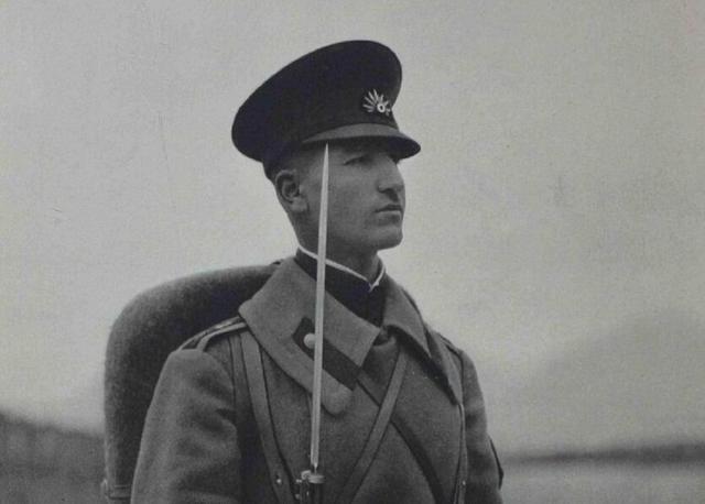 اولین سرباز وظیفه ایران چه کسی بود؟